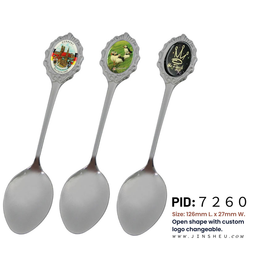 20221101-t1759-collector-spoons-1