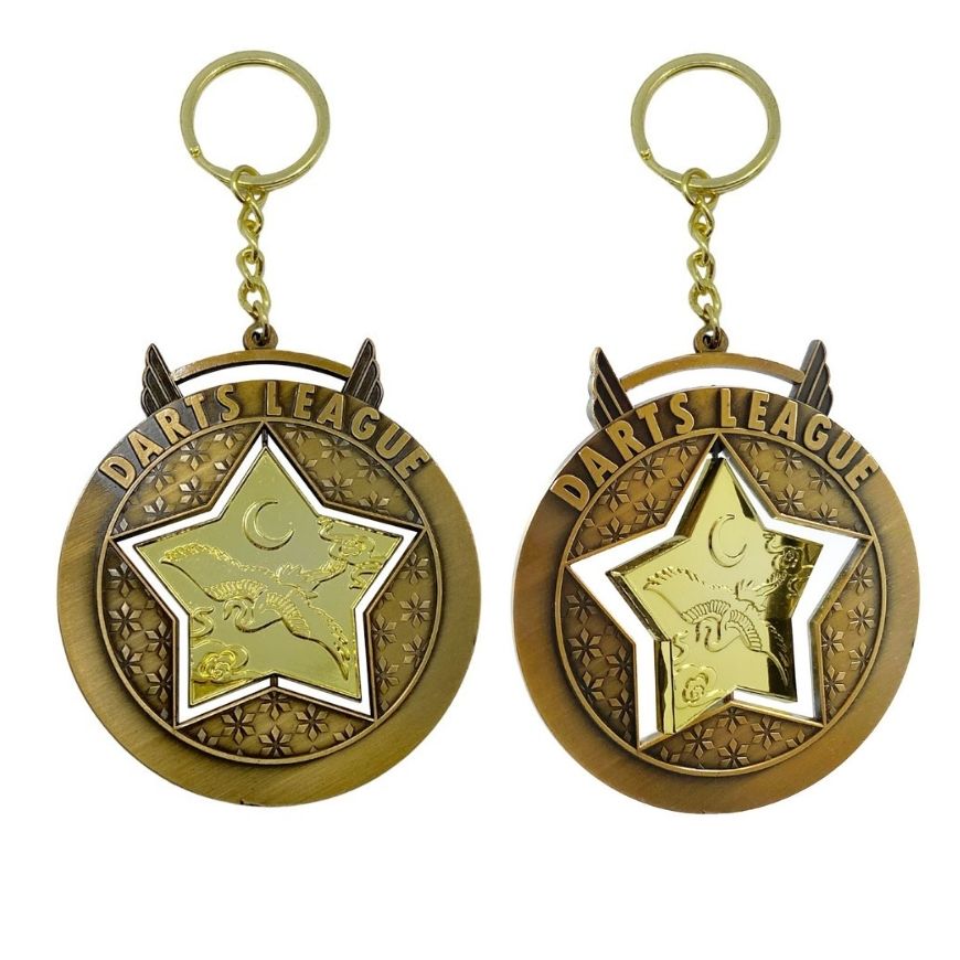 Antique bronze spinning sports medal keychain with star center, ideal for darts tournament award wholesale.