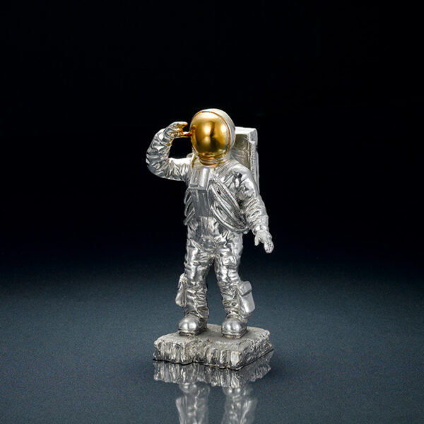 astronaut 3D design metal award trophy