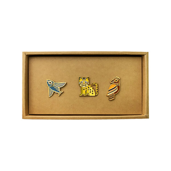 custom cute animals lapel pins soft enamel with paper box