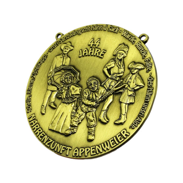 3D relief and no coloring antique bronze finish custom fiesta medal made from jin sheu