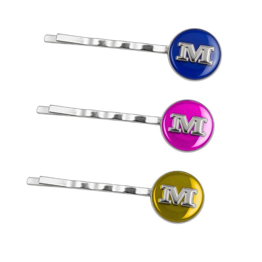 Metal text design custom bobby pins. Trendy wholesale OEM hair pins and custom hair clips.