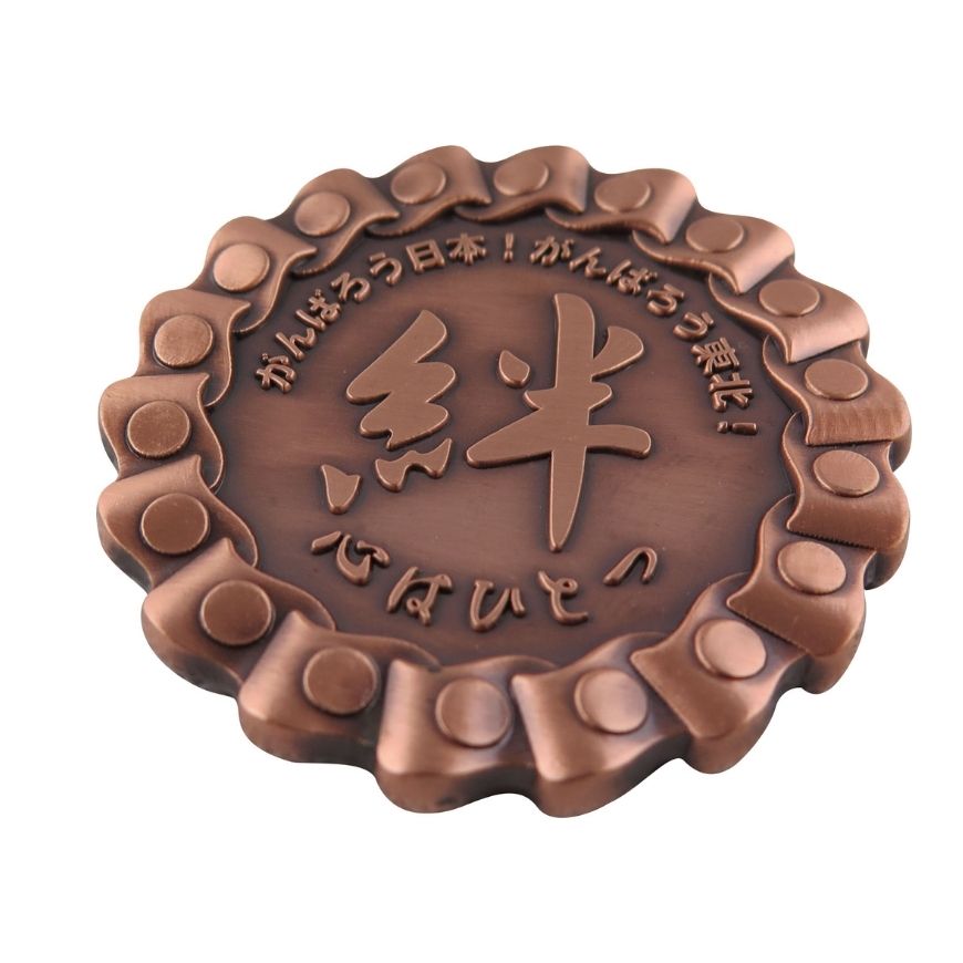 Custom 3D antique copper bike chain challenge coin with Japanese calligraphy, ideal for club merchandise wholesale.